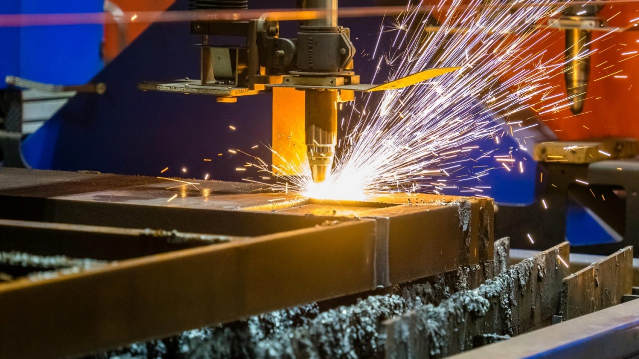 راهنمای خرید دستگاه CNC در ایران | مقایسه قیمت و ویژگی‌ها 1404