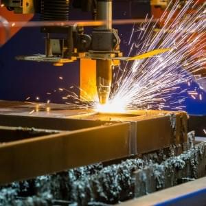 راهنمای خرید دستگاه CNC در ایران | مقایسه قیمت و ویژگی‌ها 1404